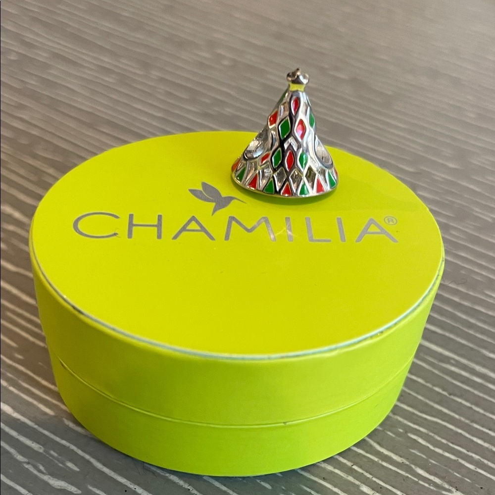Argyle Christmas Tree Bead w Red and Green colors